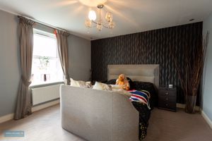 Bedroom- click for photo gallery